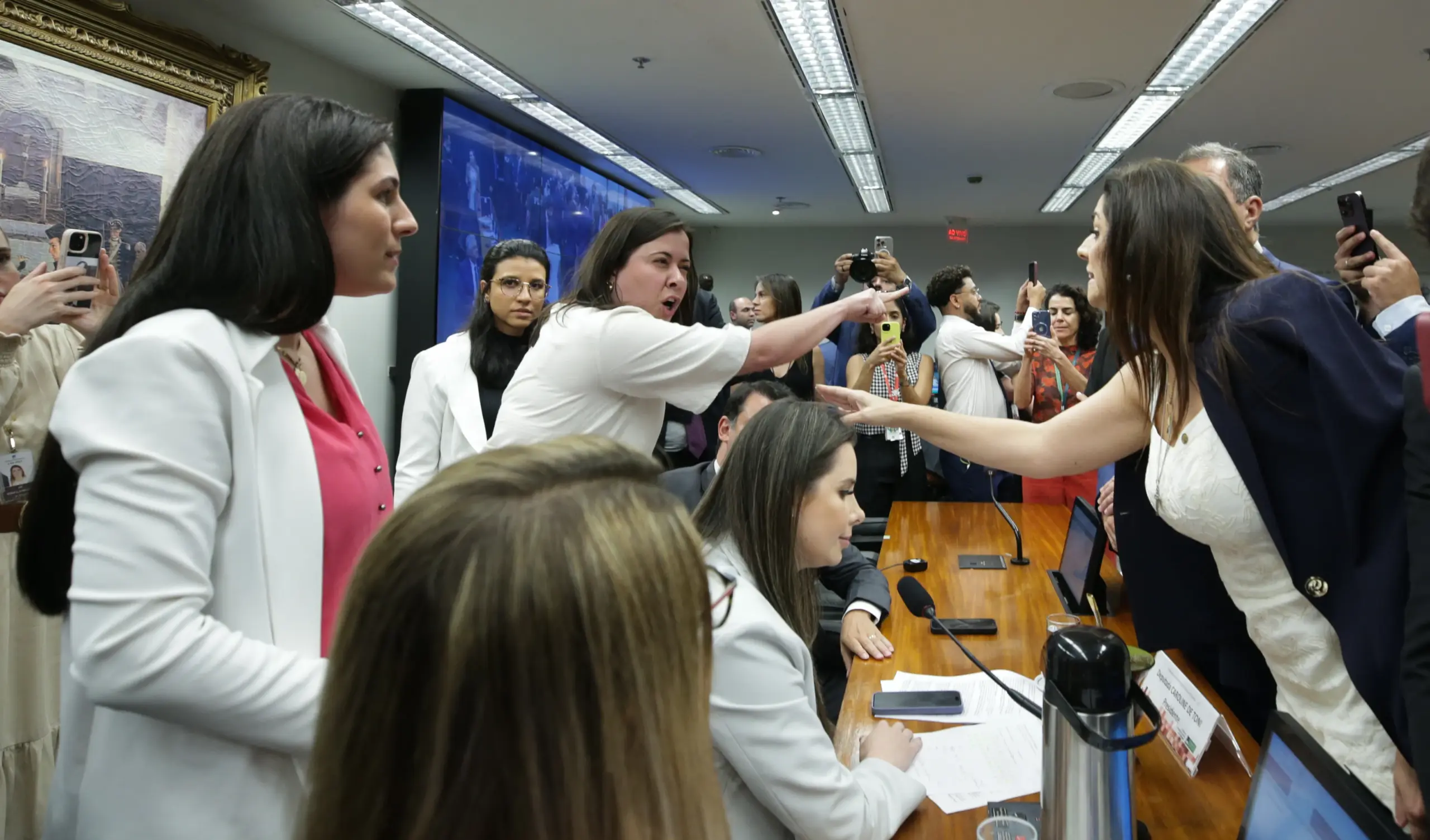Brasil está entre os países mais conservadores do mundo