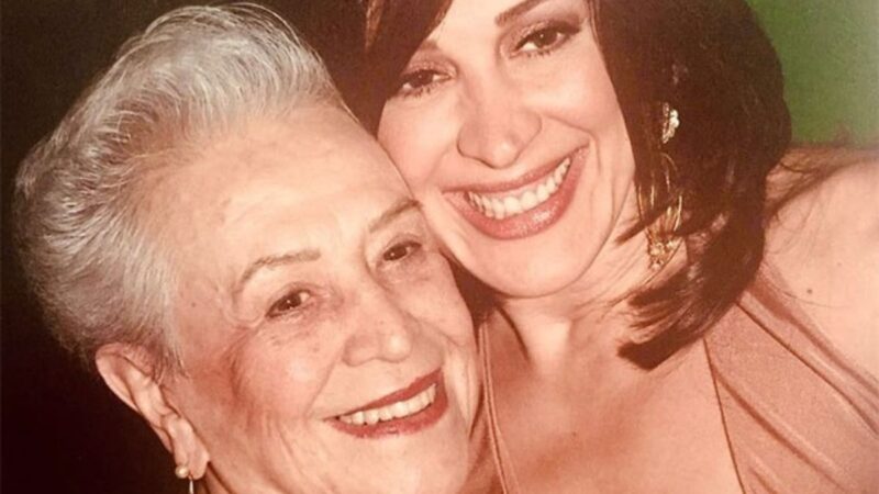 Claudia Raia relembra a morte da mãe e fala sobre o luto nas redes sociais