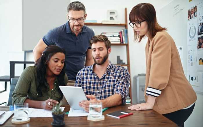 Como ganhar dinheiro com marketing digital: post lista nove maneiras para aumentar a renda