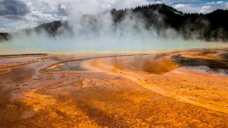 Supervulcão Kikai, no Japão, mostra sinais de recarga de magma, dizem pesquisadores