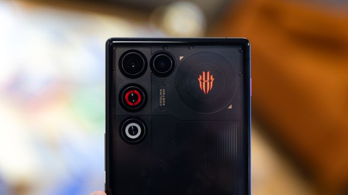 RedMagic 11 Air: celular gamer ultrafino entrega desempenho e refrigeração consistente