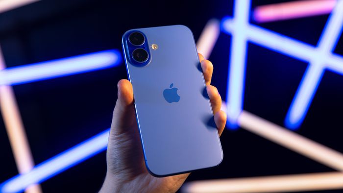 Magalu reduz preço do iPhone 16 de 128 GB para R$ 4.329