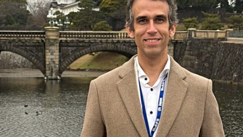 Economista Igor Lucena alerta para impactos econômicos da escalada militar no Oriente Médio