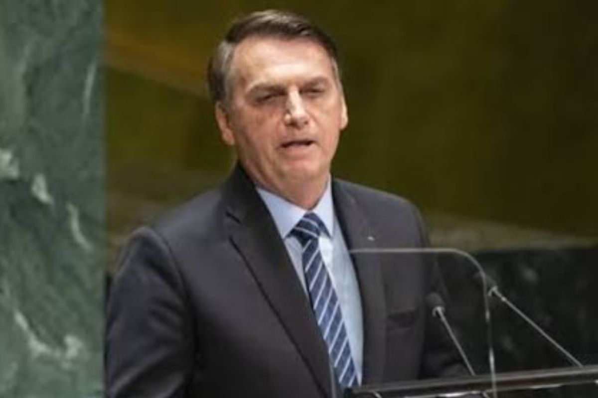Ex-presidente Jair Bolsonaro internado em UTI no DF com broncopneumonia