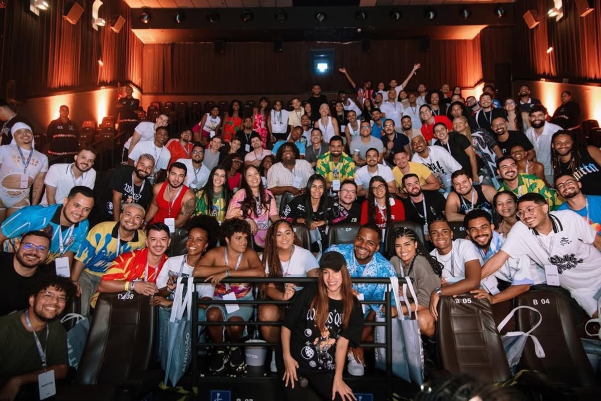 Anitta libera versão de estúdio de "Pinterest", faixa do álbum "Equilibrium"