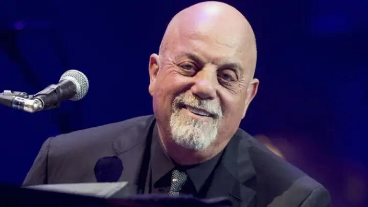 Filha de Billy Joel diz que músico reage bem ao tratamento após diagnóstico de hidrocefalia