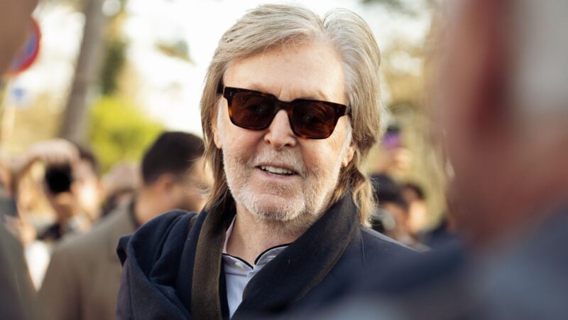 Paul McCartney anuncia álbum The Boys of Dungeon Lane e lança primeiro single
