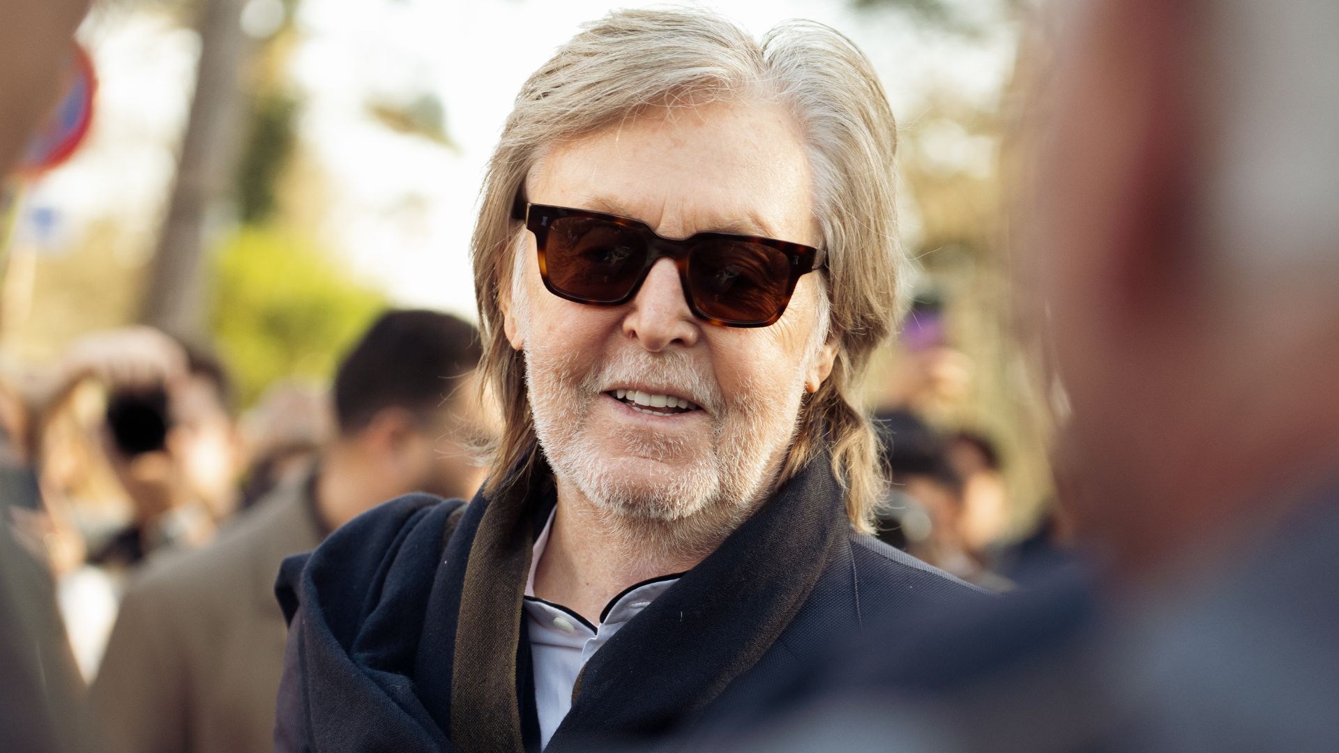 Paul McCartney anuncia álbum The Boys of Dungeon Lane e lança primeiro single