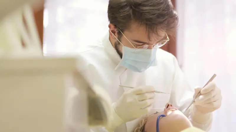Quais gastos médicos podem ser abatidos no IR? Receita explica regras sobre parto, aparelhos e pagamentos por terceiros