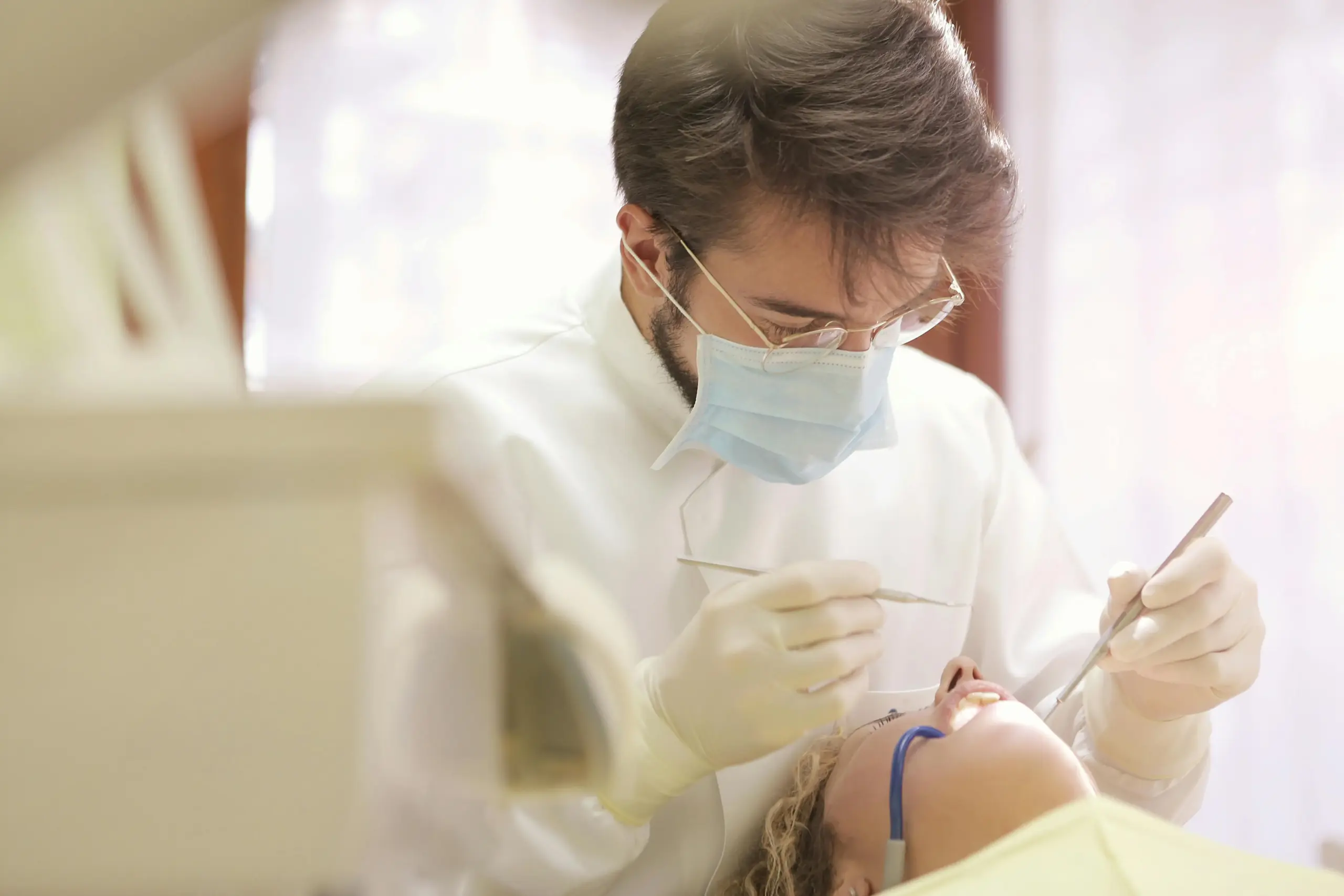 Quais gastos médicos podem ser abatidos no IR? Receita explica regras sobre parto, aparelhos e pagamentos por terceiros