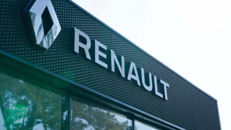 Renault projeta aumento de 23% nas vendas até 2030 com foco em mercados fora da Europa