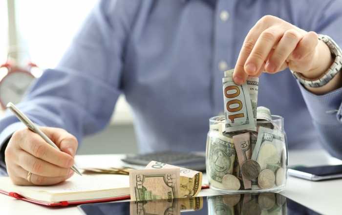 Mobills lista 41 ideias para gerar renda extra online e fora de casa