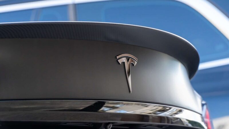 Google, Tesla e outras sete empresas lançam coalizão Utilize para otimizar a rede elétrica global