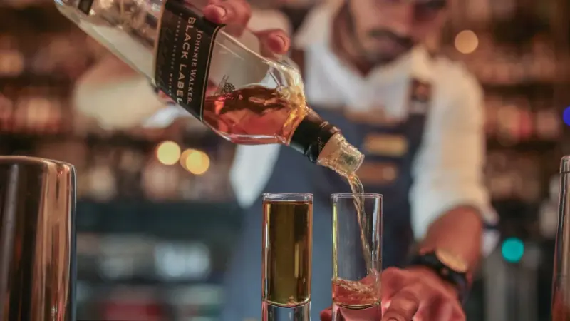 Diageo anuncia reorganização com cortes em equipes regionais