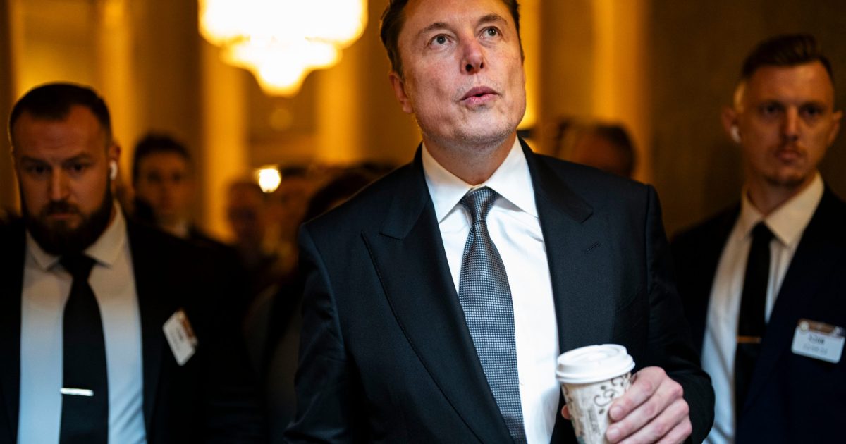 Musk retira acusações de fraude contra OpenAI e reduz processo a duas acusações antes do julgamento
