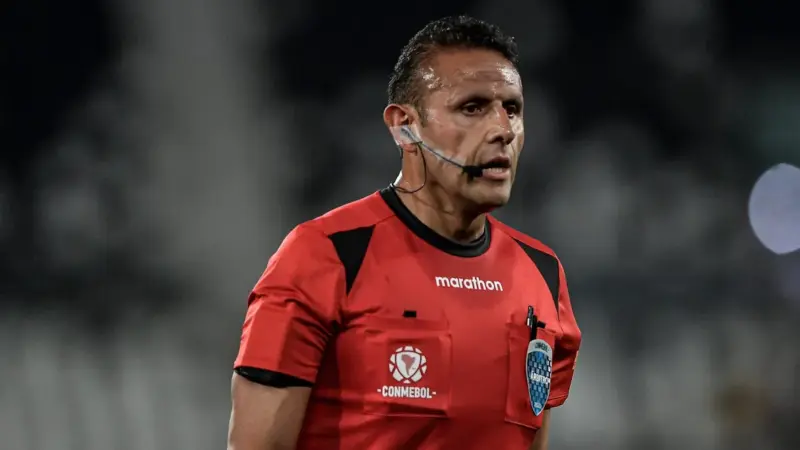 Arbitragem boliviana com recordista da Sul-Americana apita Grêmio x Deportivo Riestra