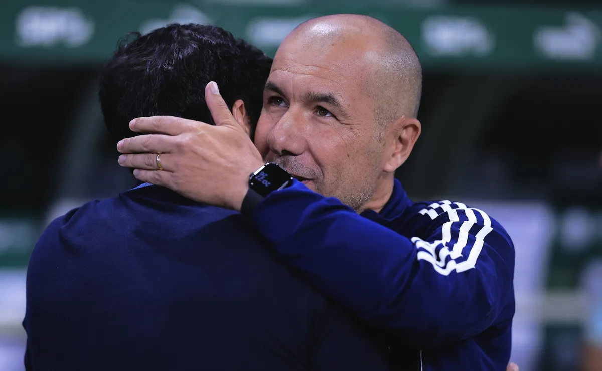 Leonardo Jardim admite clima tenso entre Flamengo e Palmeiras: “Vão tentar nos contrariar”