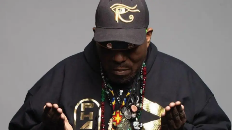 Morre Afrika Bambaataa, pioneiro do hip-hop, aos 67 anos