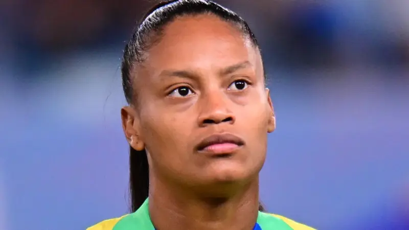 Ary Borges relembra relação com Arthur Elias e foca em título do FIFA Series em casa