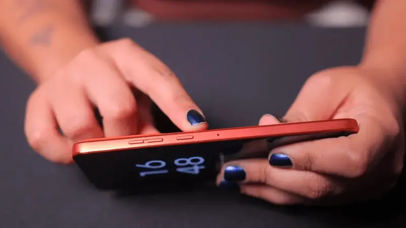 Motorola Edge 60 Neo mantém fórmulas da linha com poucas mudanças relevantes