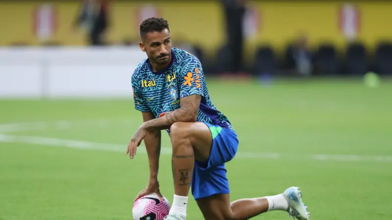 Danilo ganha espaço no Flamengo com Jardim e tem vaga assegurada na seleção de Ancelotti