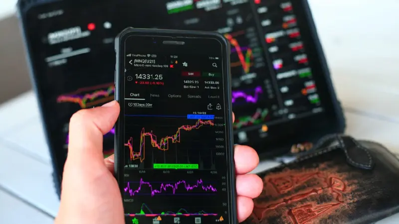 B3 inicia negociação de seis Contratos de Eventos referenciados em Ibovespa, dólar e Bitcoin