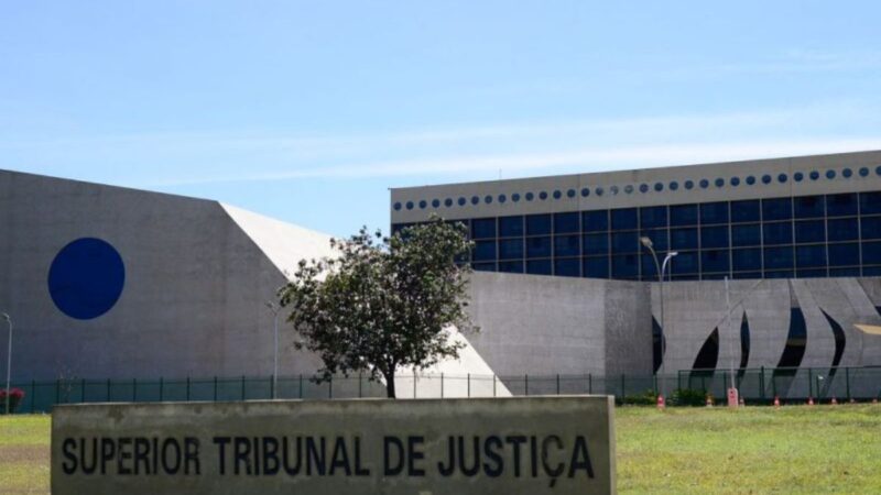 Justiça de São Paulo bloqueia site acusado de vender reproduções falsas em plataformas de streaming