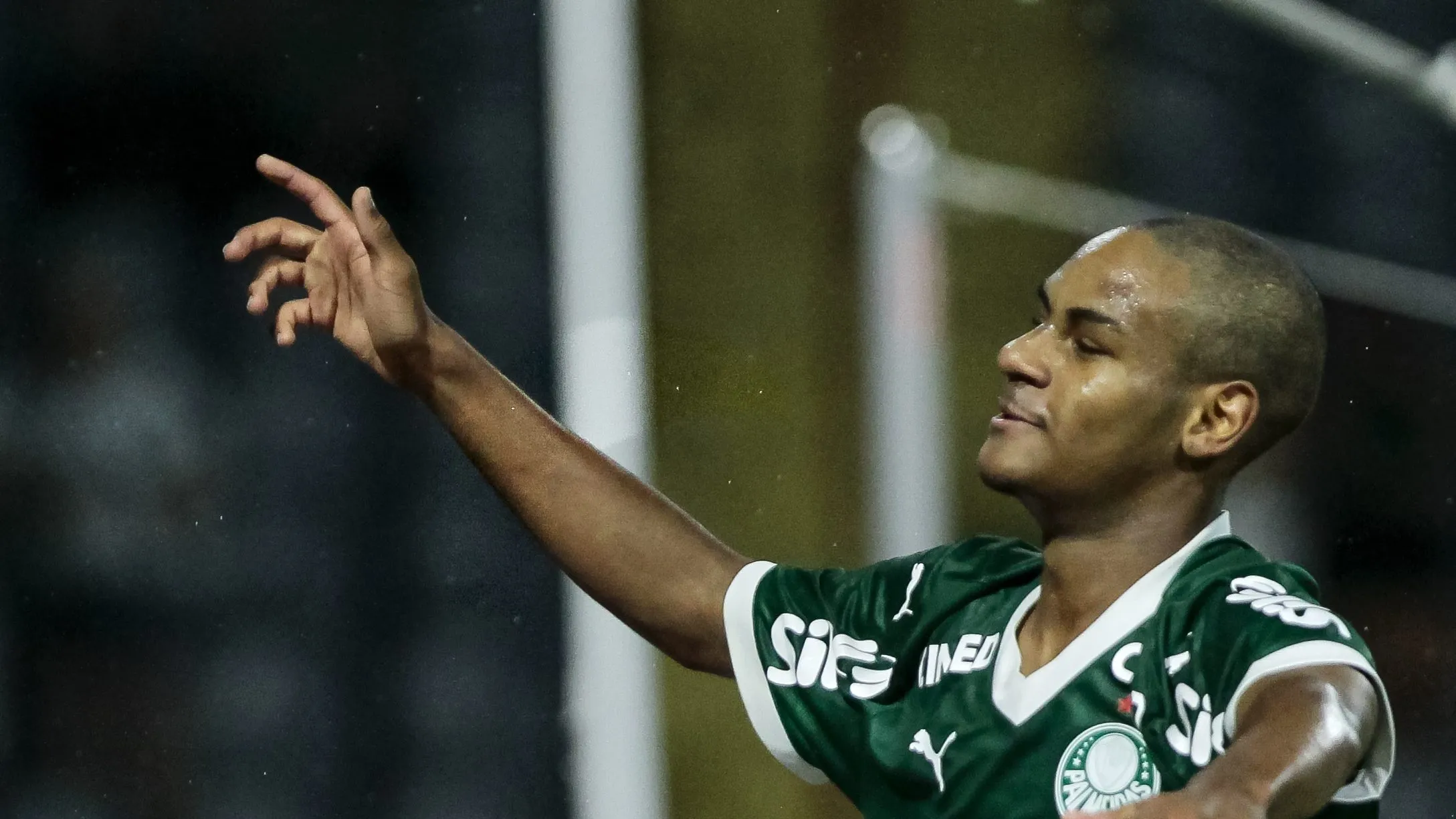 Manchester City lidera disputa por Eduardo Conceição, promessa do Palmeiras