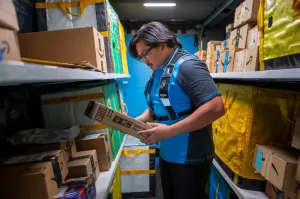 Amazon vai cobrar sobretaxa temporária de 3,5% de vendedores por alta de combustível