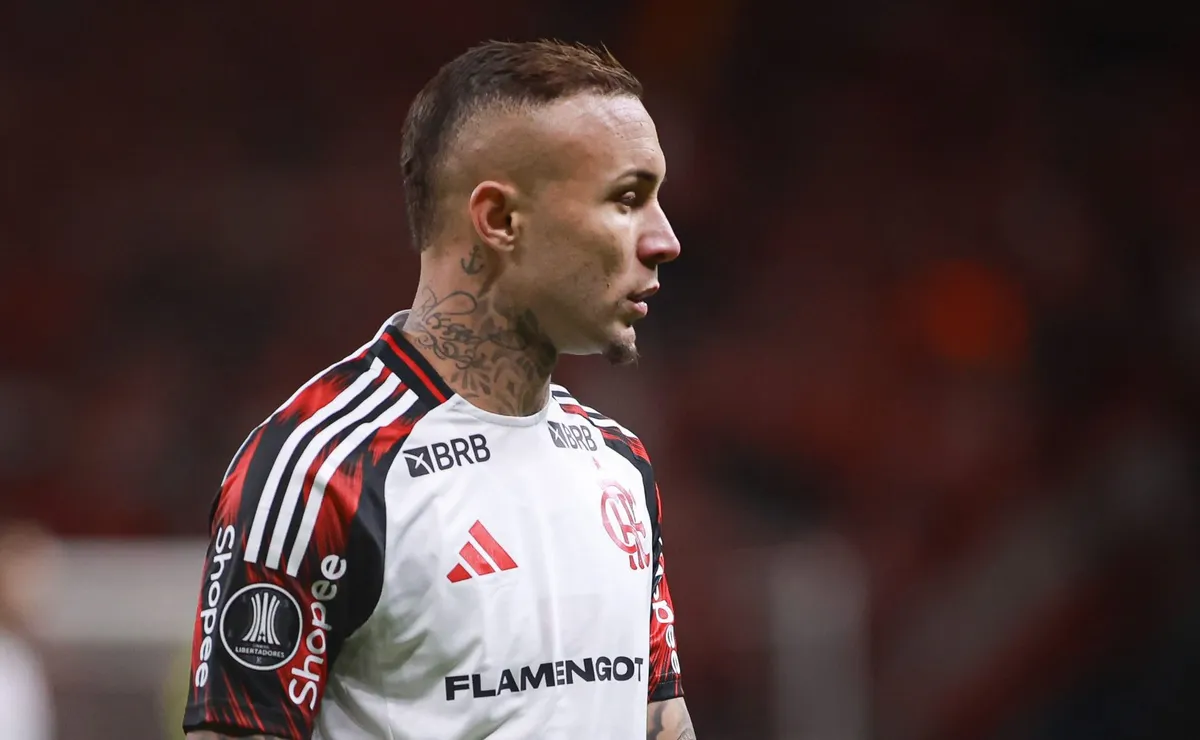 Corinthians monitora Everton Cebolinha, mas descarta avanço por causa do alto salário