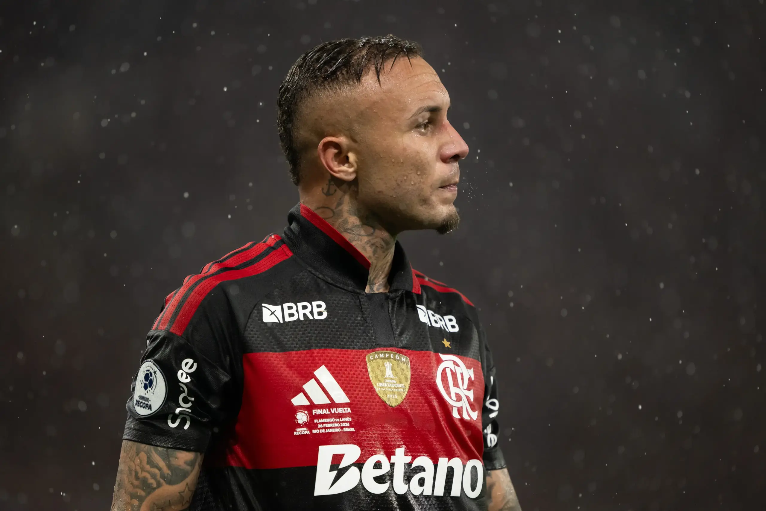 Corinthians monitora Everton Cebolinha, mas preferência do jogador pelo exterior complica negociação