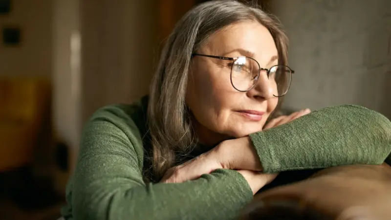 Crescimento de produtos para menopausa preocupa médicos por promessas sem comprovação