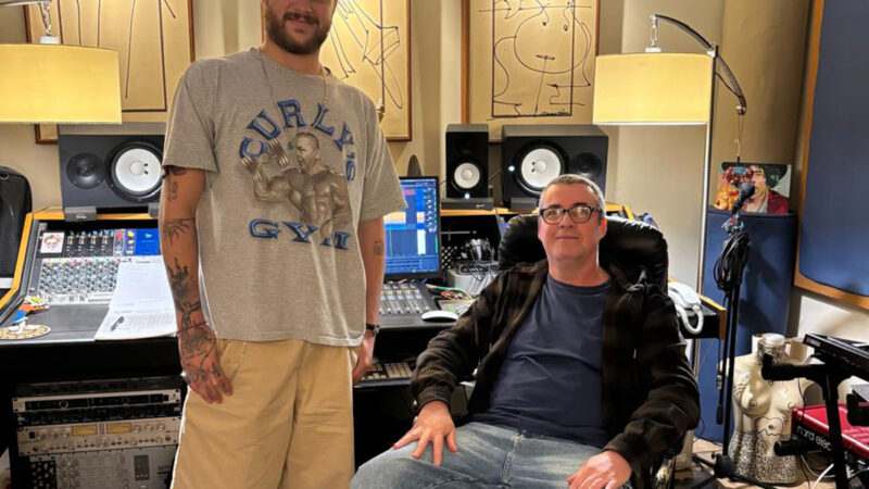 Felipe Poeta detalha projeto com Alê Siqueira que reimagina repertório de Chico Buarque