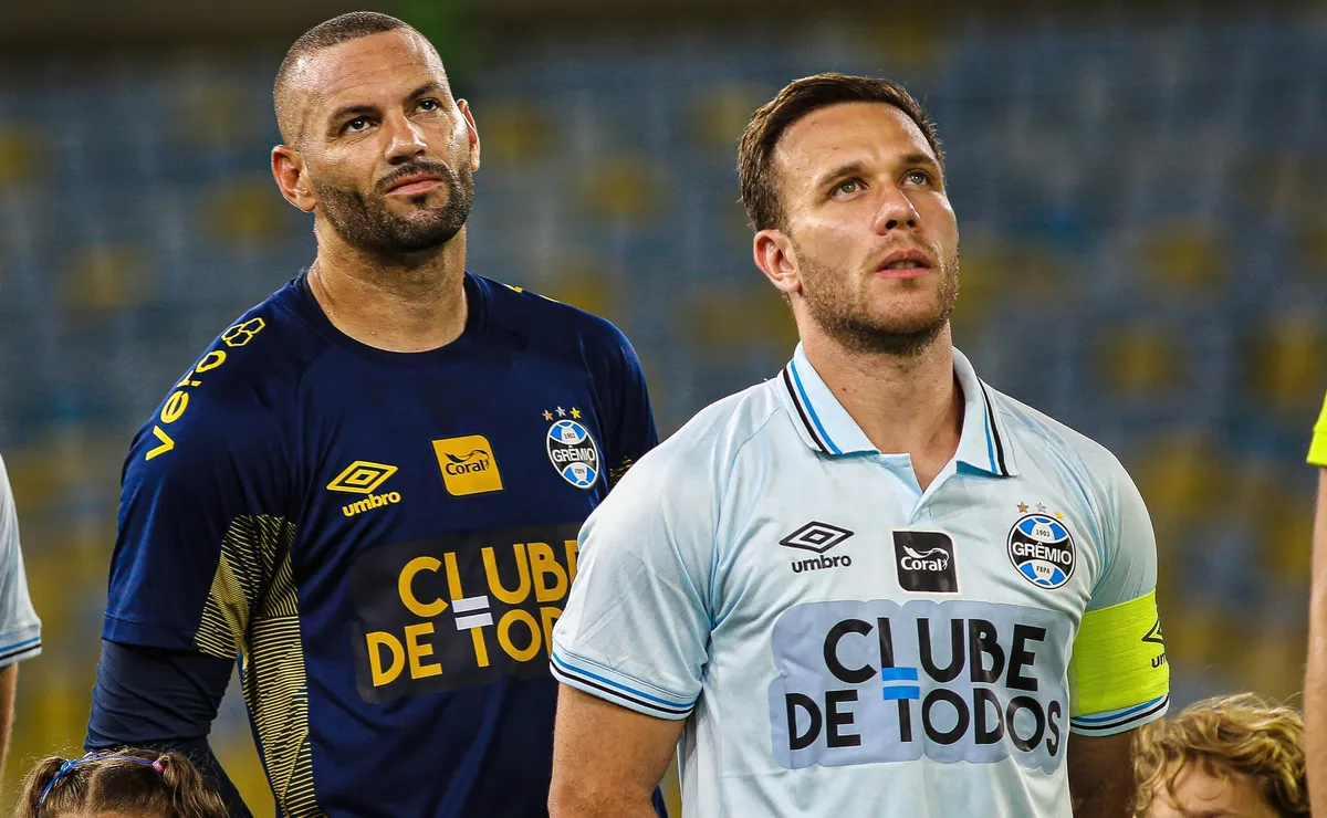 Grêmio acelera reformulação, abre negociações e aponta quatro saídas para 2027