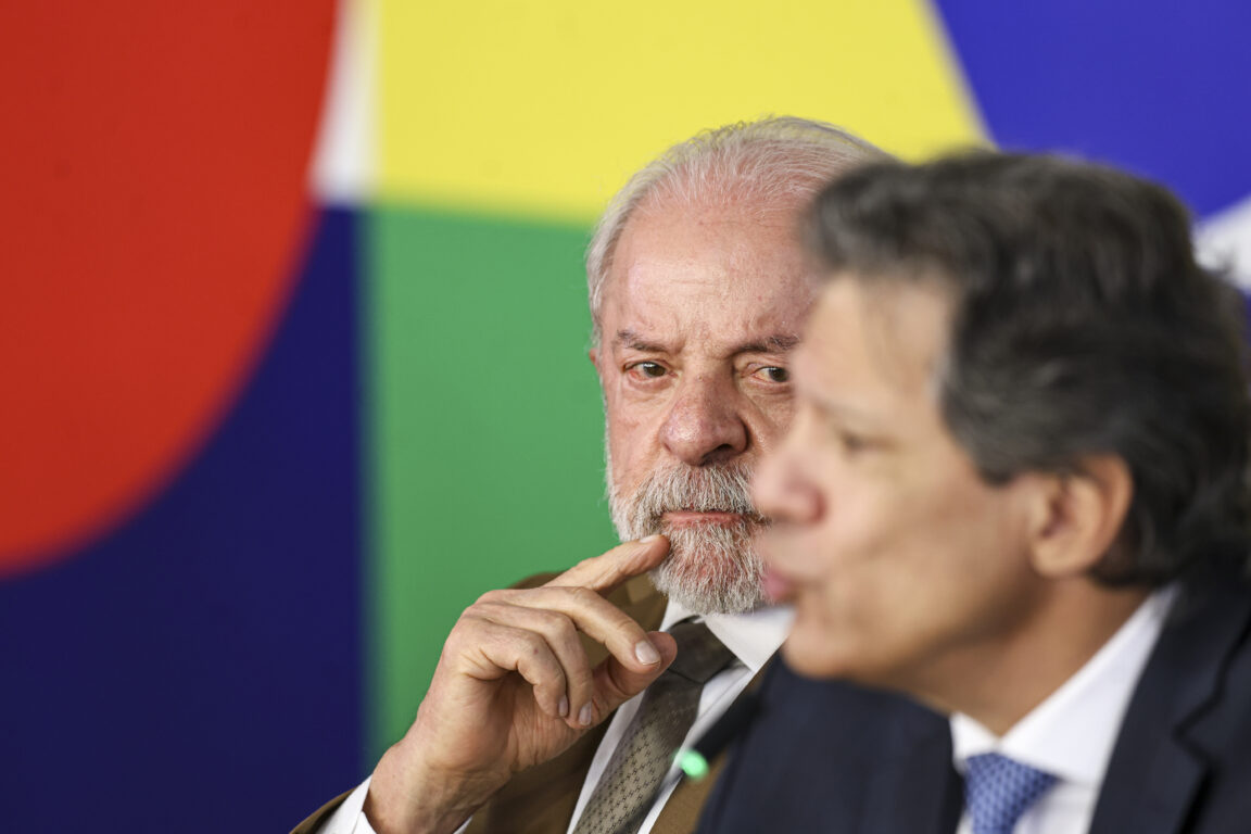 Haddad diz que proposta de taxar o Pix partiu de Bolsonaro