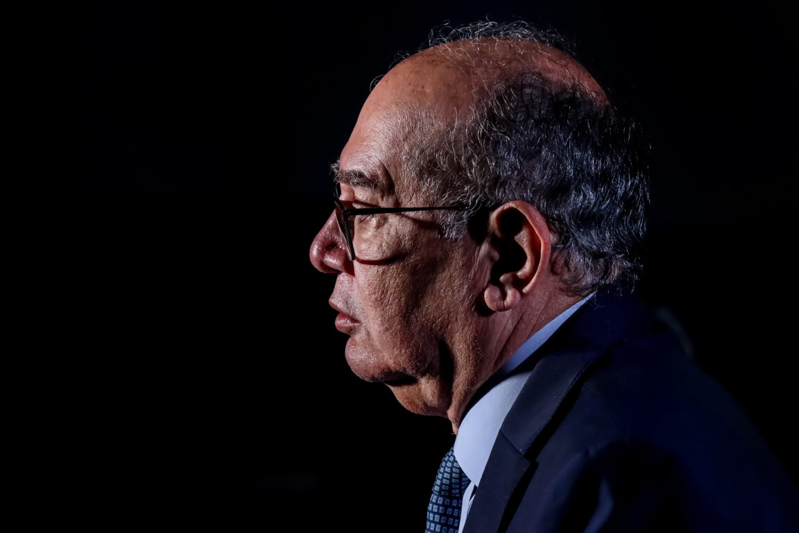 Gilmar Mendes pede inclusão de Romeu Zema no inquérito das fake news após vídeo com fantoches