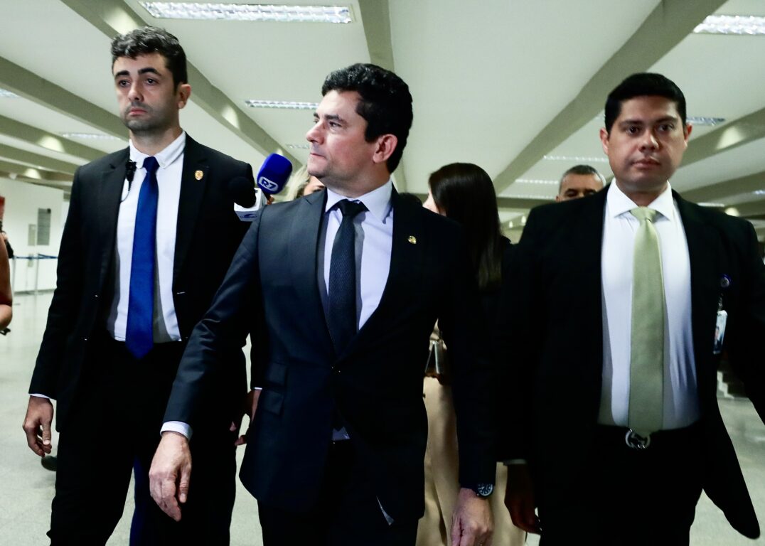 Moro afirma ter sido retirado da CCJ sem aviso e diz que governo teme sabatina de Jorge Messias