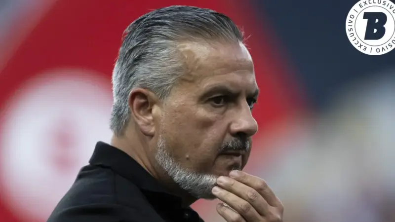 Flamengo intensifica negociações e José Boto passa a conduzir renovação de Ryan Roberto