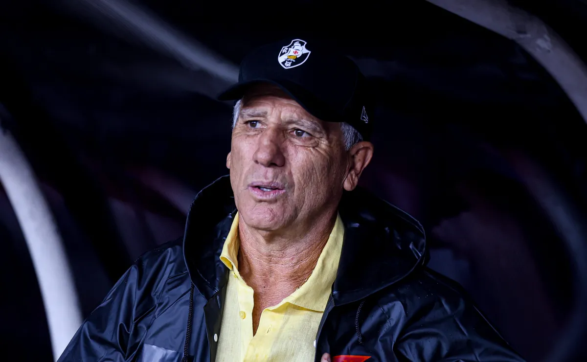 Renato Gaúcho poupa titulares e Vasco vai com time reserva contra Audax Italiano na Sul-Americana