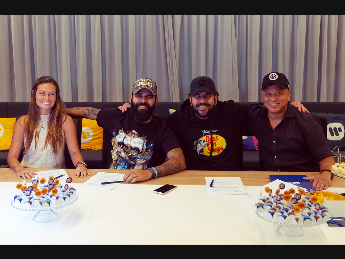 Warner Music Brasil fecha parceria com ‘Na Base do Agro’, plataforma de curadoria, gestão de carreira e produção de conteúdo