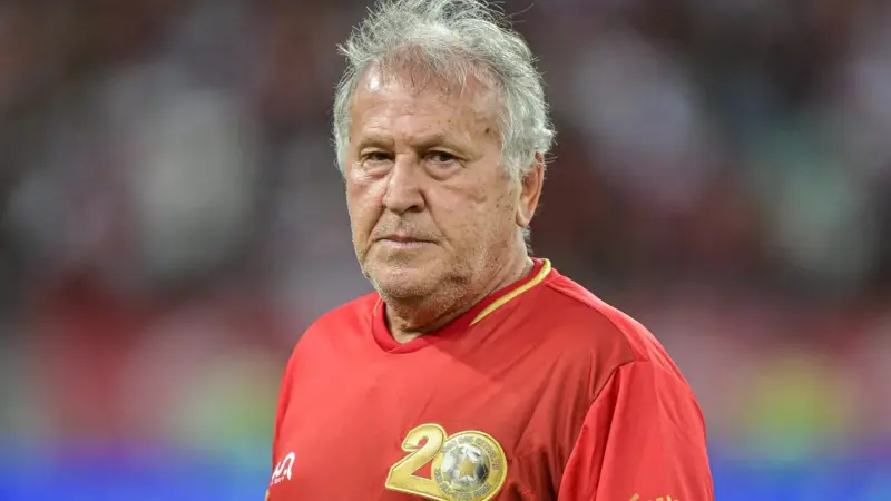 Zico aponta conhecimento de Ancelotti sobre o futebol brasileiro como vantagem para buscar o Hexa