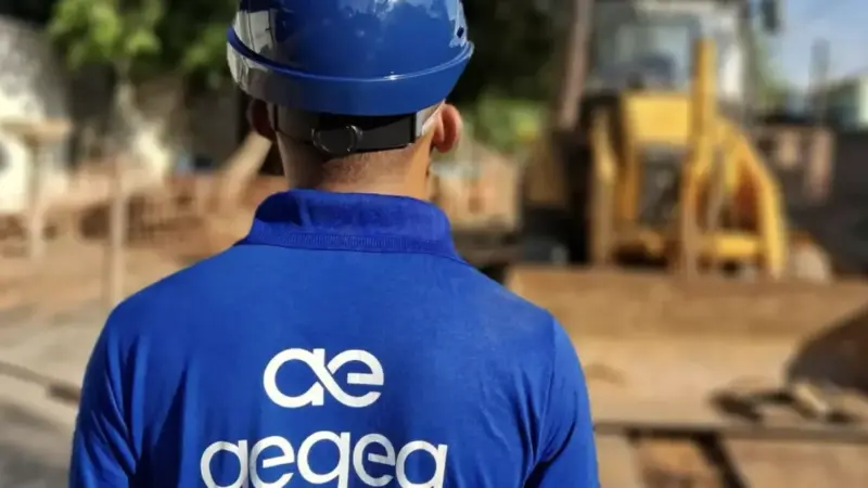 Aegea: atraso no balanço e rebaixamento de crédito elevam preocupações de credores