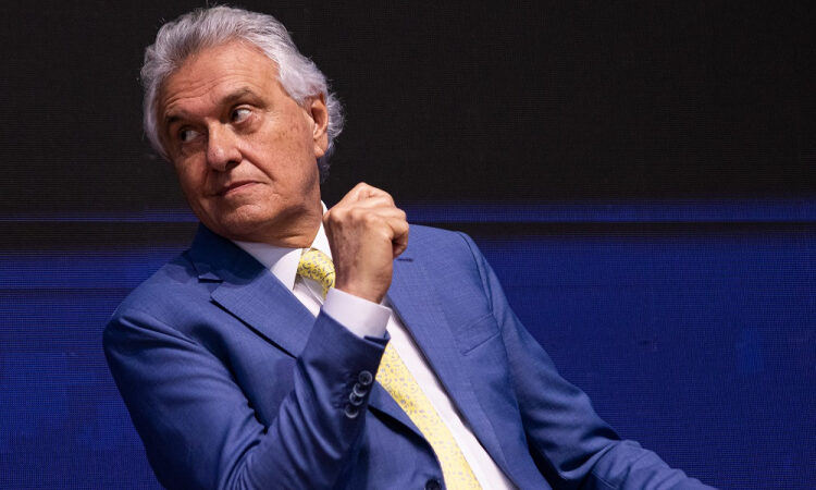 Caiado diz que PSD “estragou a festa” de polarização entre PT e PL e defende qualificação do debate