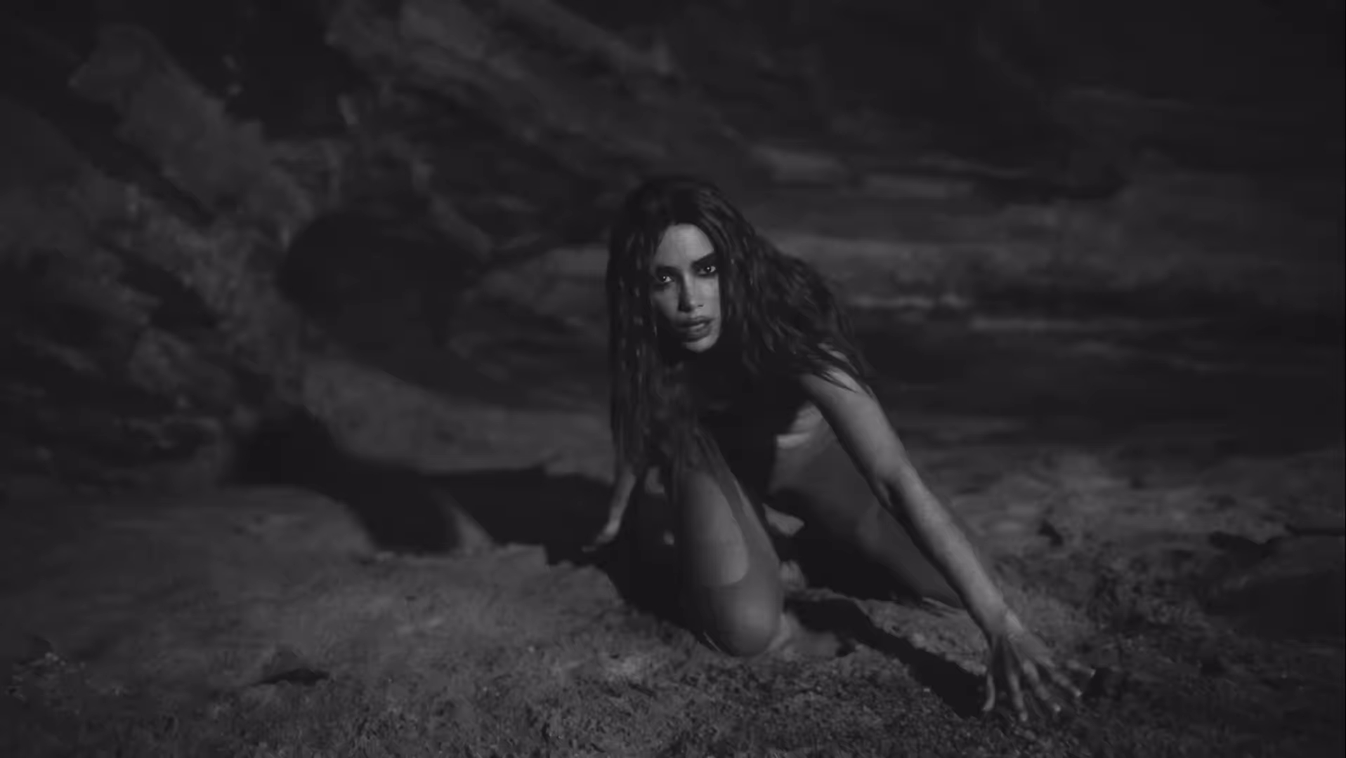 Anitta publica teaser de “CHOKA CHOKA”, parceria com Shakira