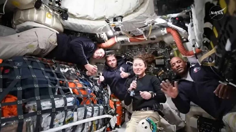 Artemis 2: cientistas surpreendem-se com múltiplos impactos de micrometeoros na Lua