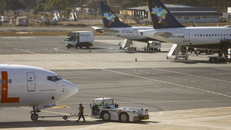 Governo publica decreto que zera PIS/Cofins sobre querosene de aviação
