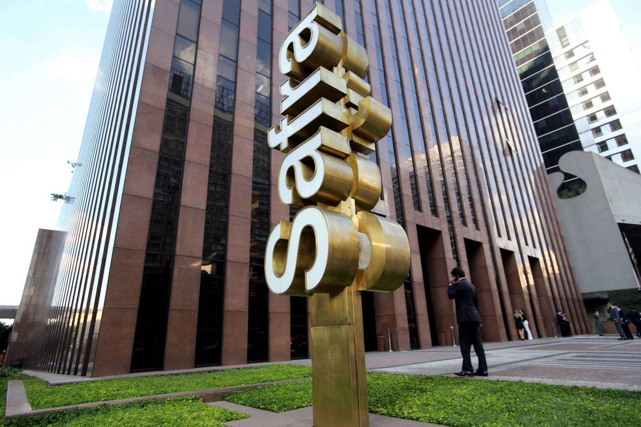 Family office dos Safra nomeia Sergio Penchas como novo CEO após avanço de 78% nos ativos