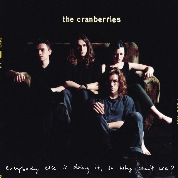 The Cranberries celebram 33º aniversário do álbum de estreia “EVERYBODY ELSE IS DOING IT SO WHY CAN’T WE?”