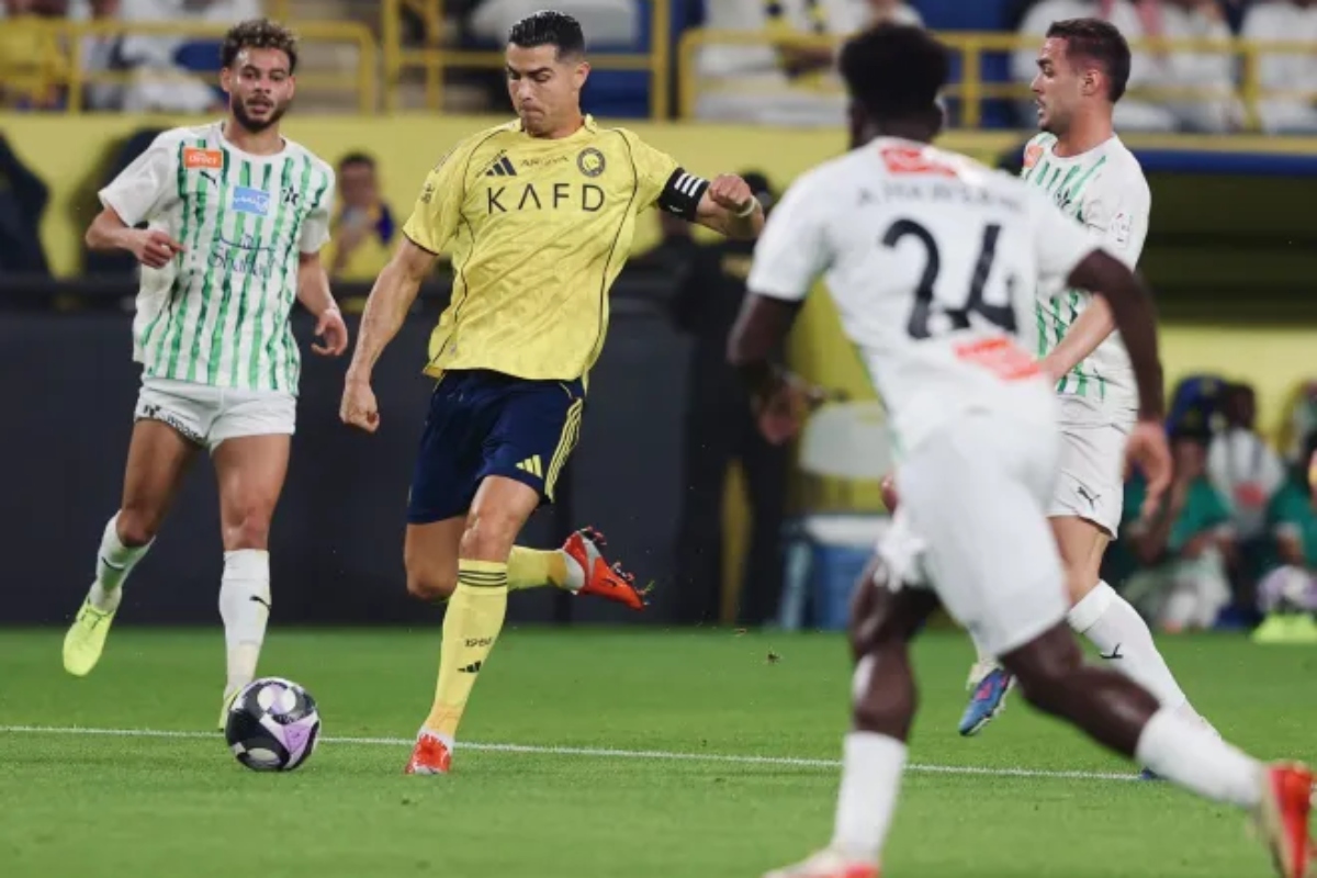 Cristiano Ronaldo volta a decidir pelo Al-Nassr e se aproxima dos 1.000 gols oficiais