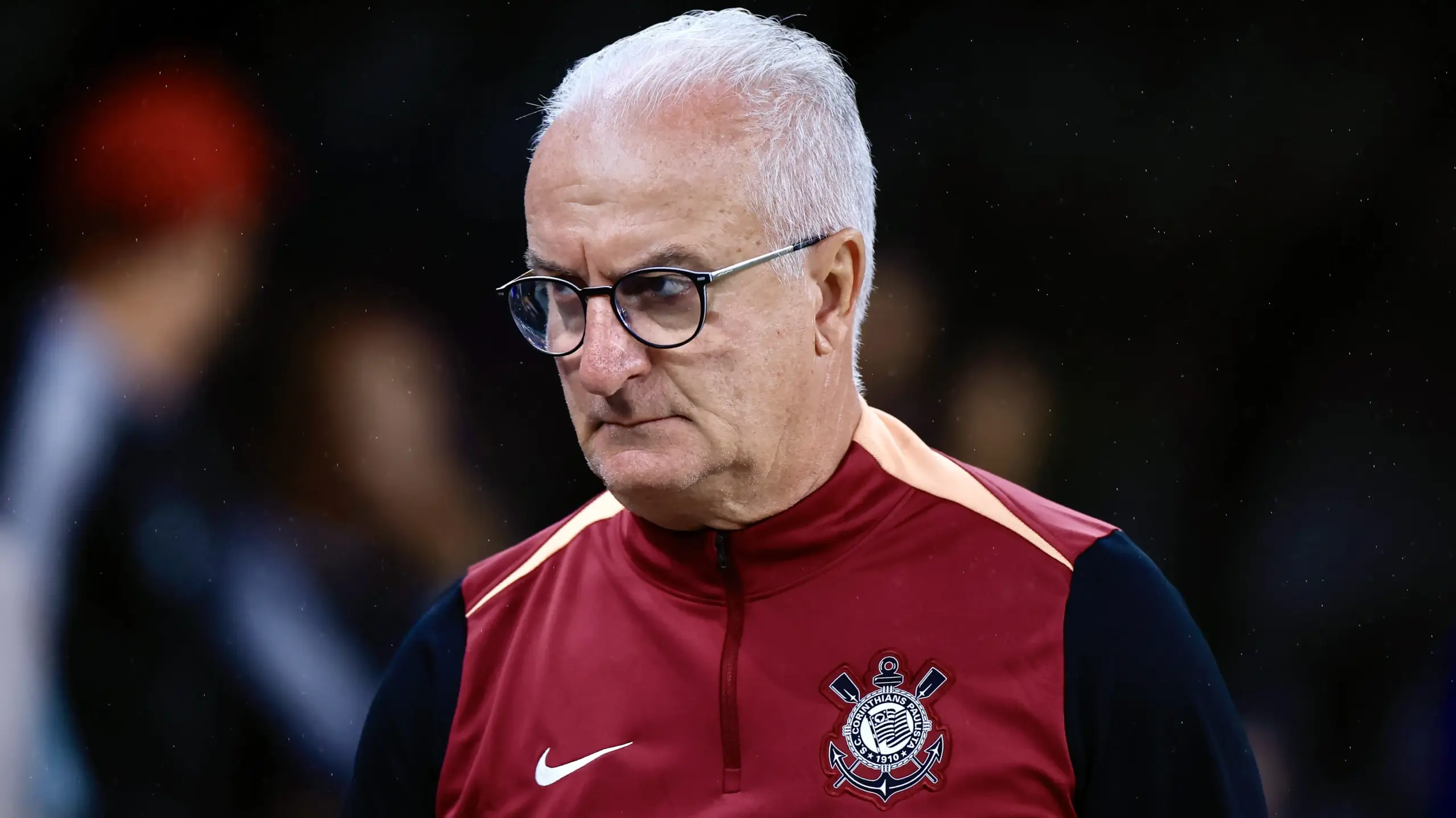 Corinthians contrata Fernando Diniz e deve adotar saída curta e pressão alta